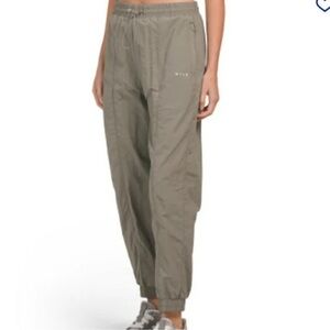 Anthropologie Wilo the Label Joggers in Green size Medium
